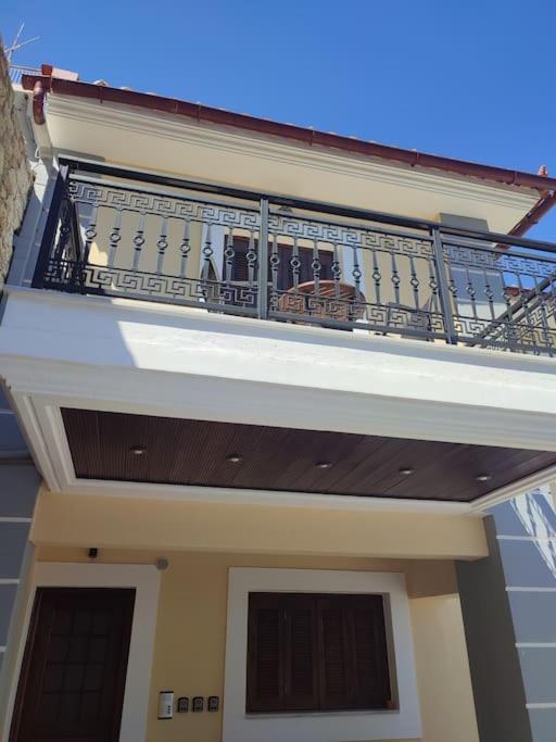 La Mer Gythio Exterior foto