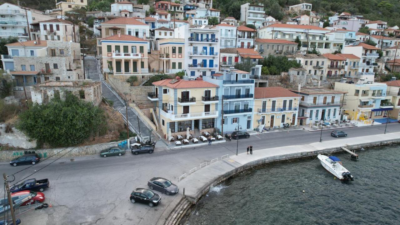La Mer Gythio Exterior foto